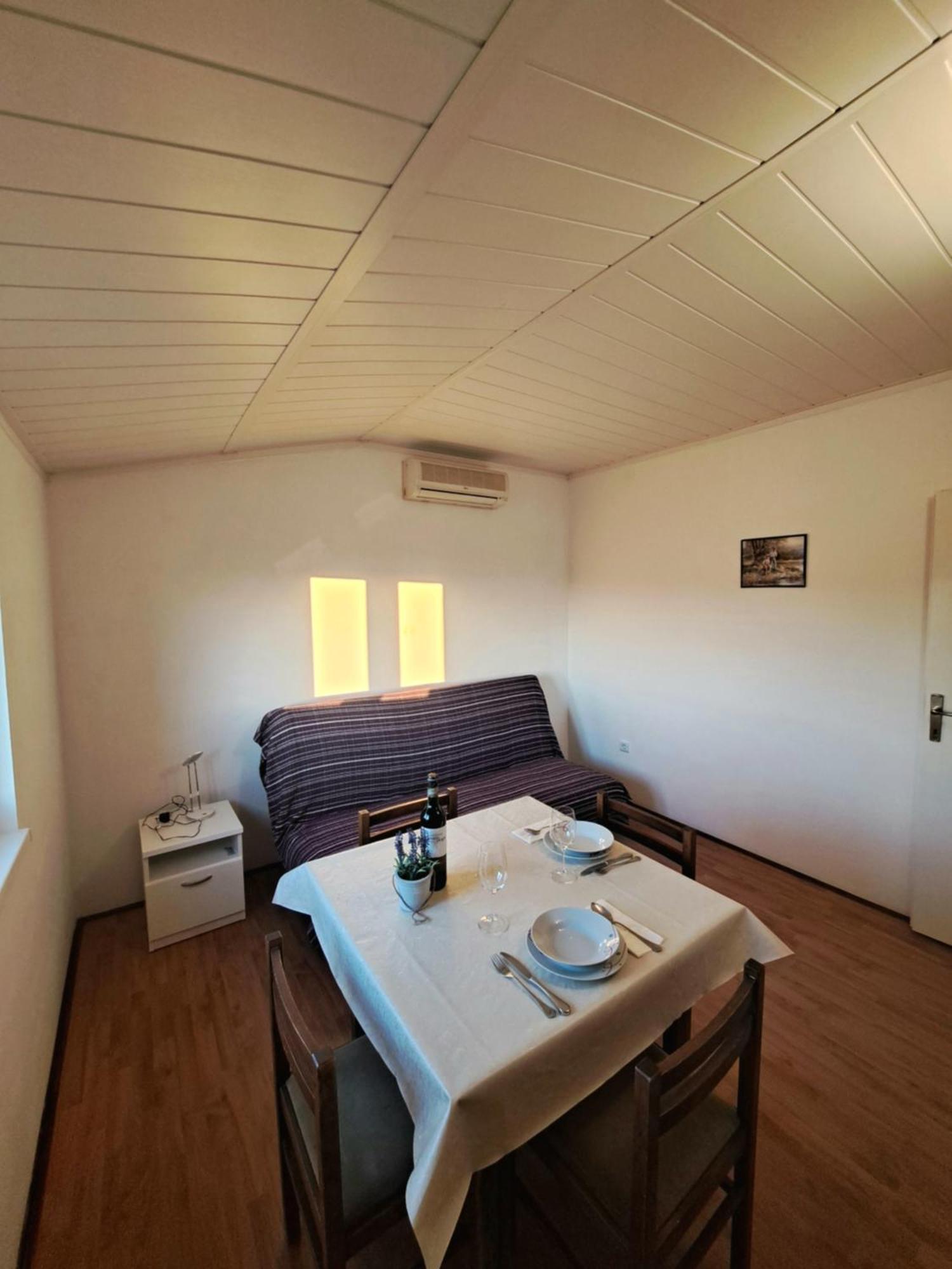 Apartments Maruna Maslenica Kültér fotó