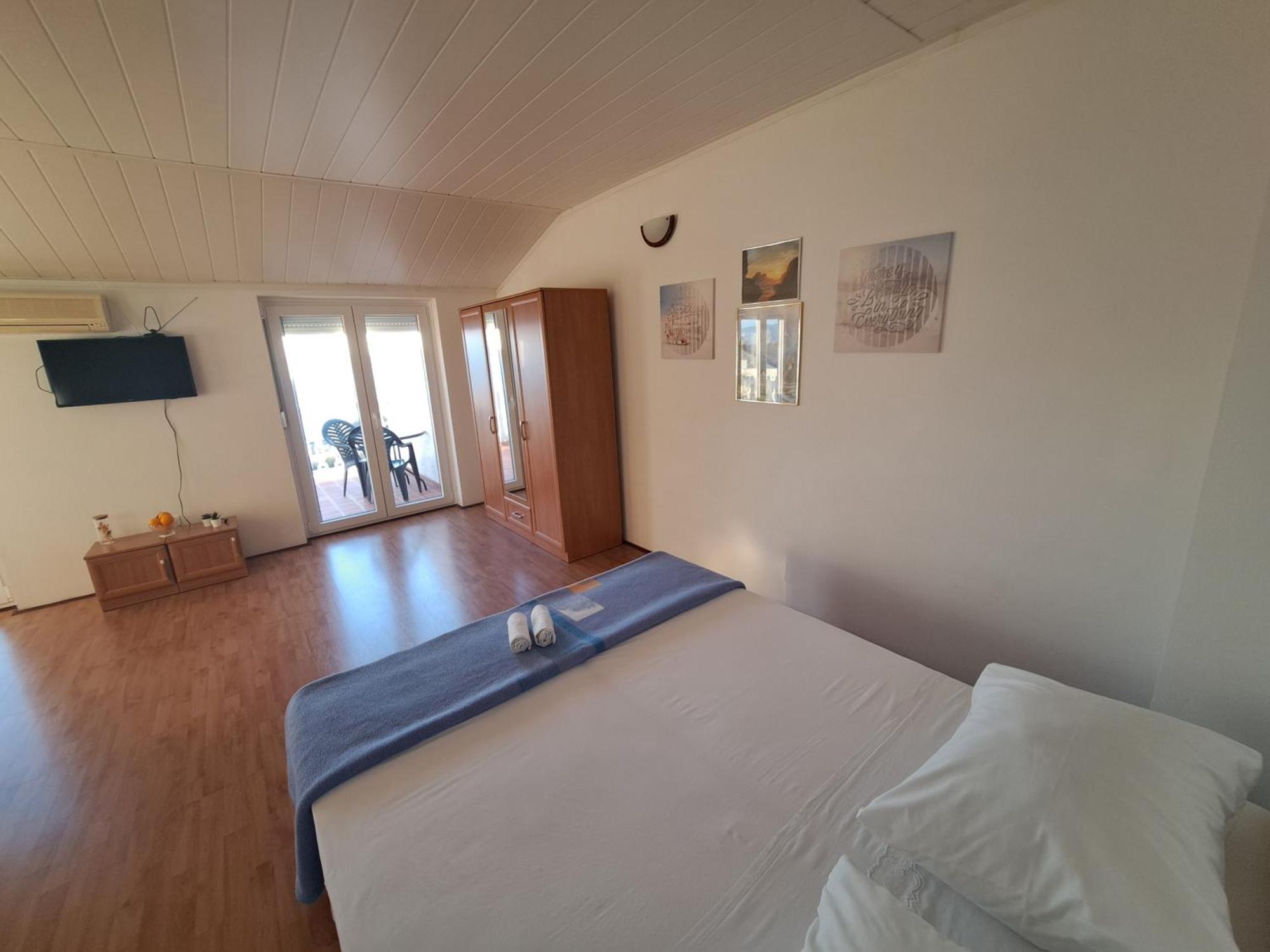 Apartments Maruna Maslenica Kültér fotó